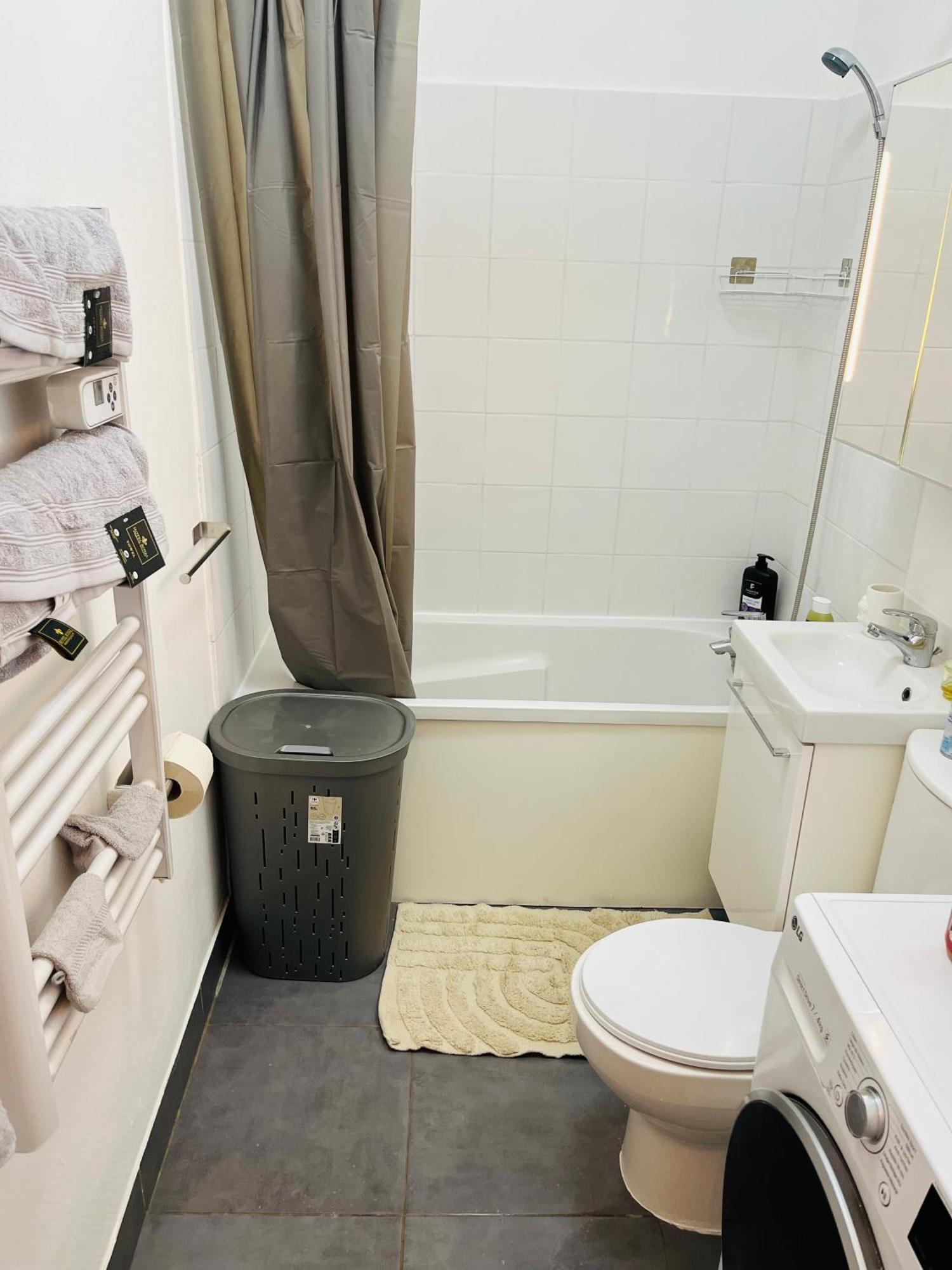 Logement A Proximite De Montmartre