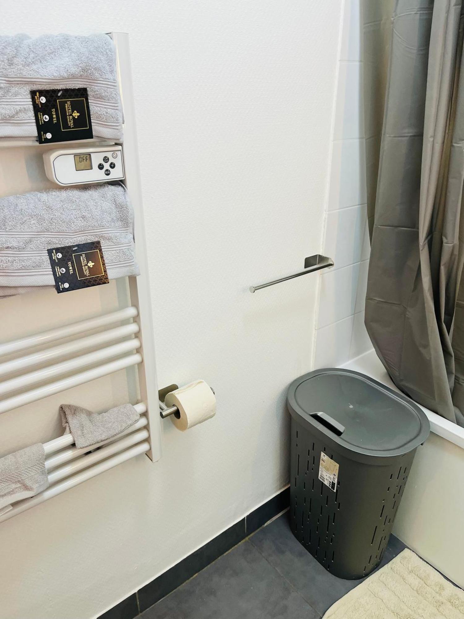Logement A Proximite De Montmartre *